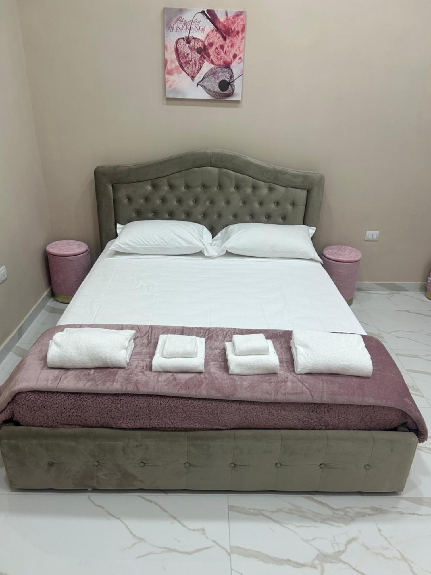 Apartament Valentino Caracciolo 105 Neapol Zewnętrze zdjęcie