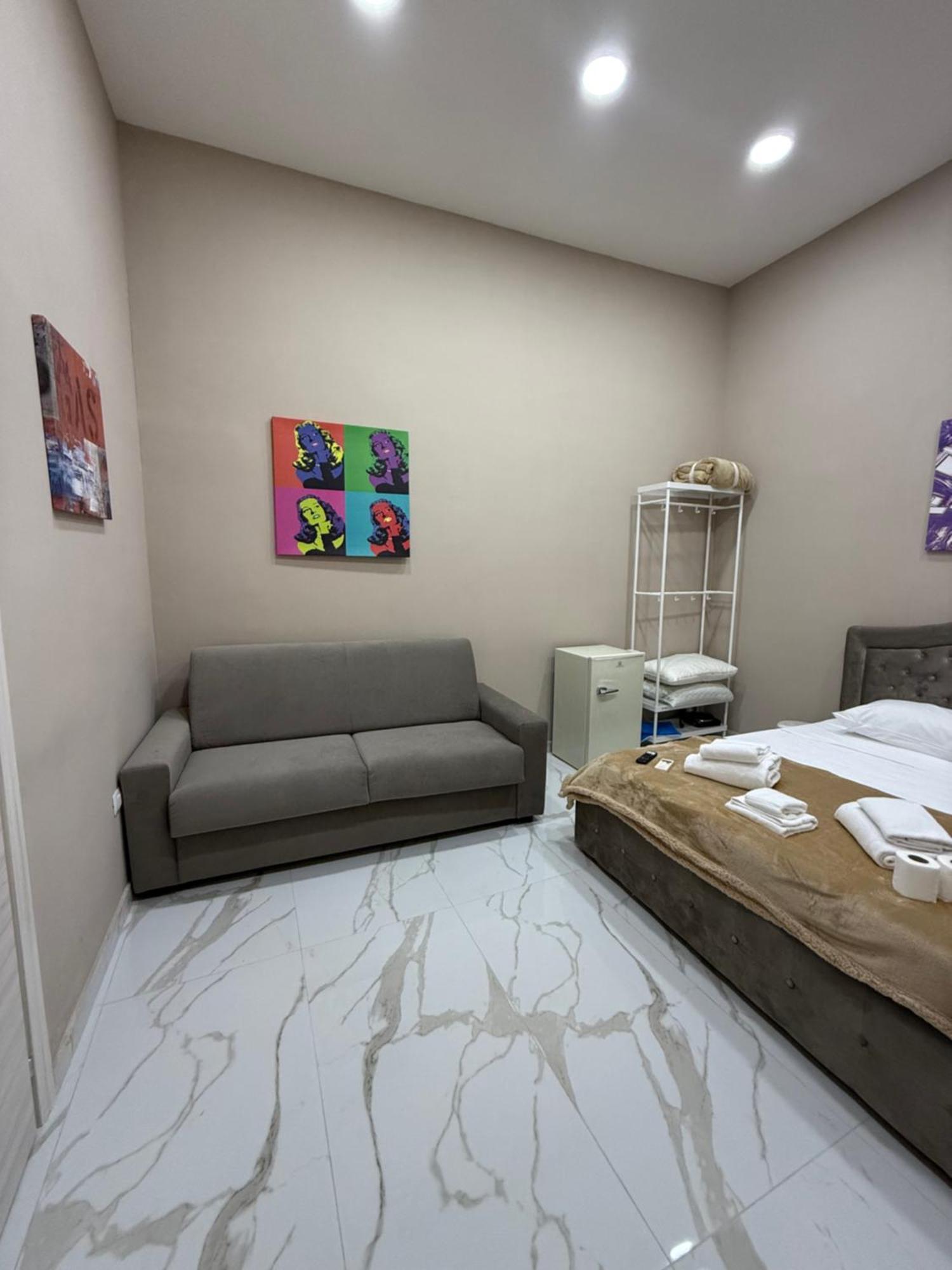 Apartament Valentino Caracciolo 105 Neapol Zewnętrze zdjęcie