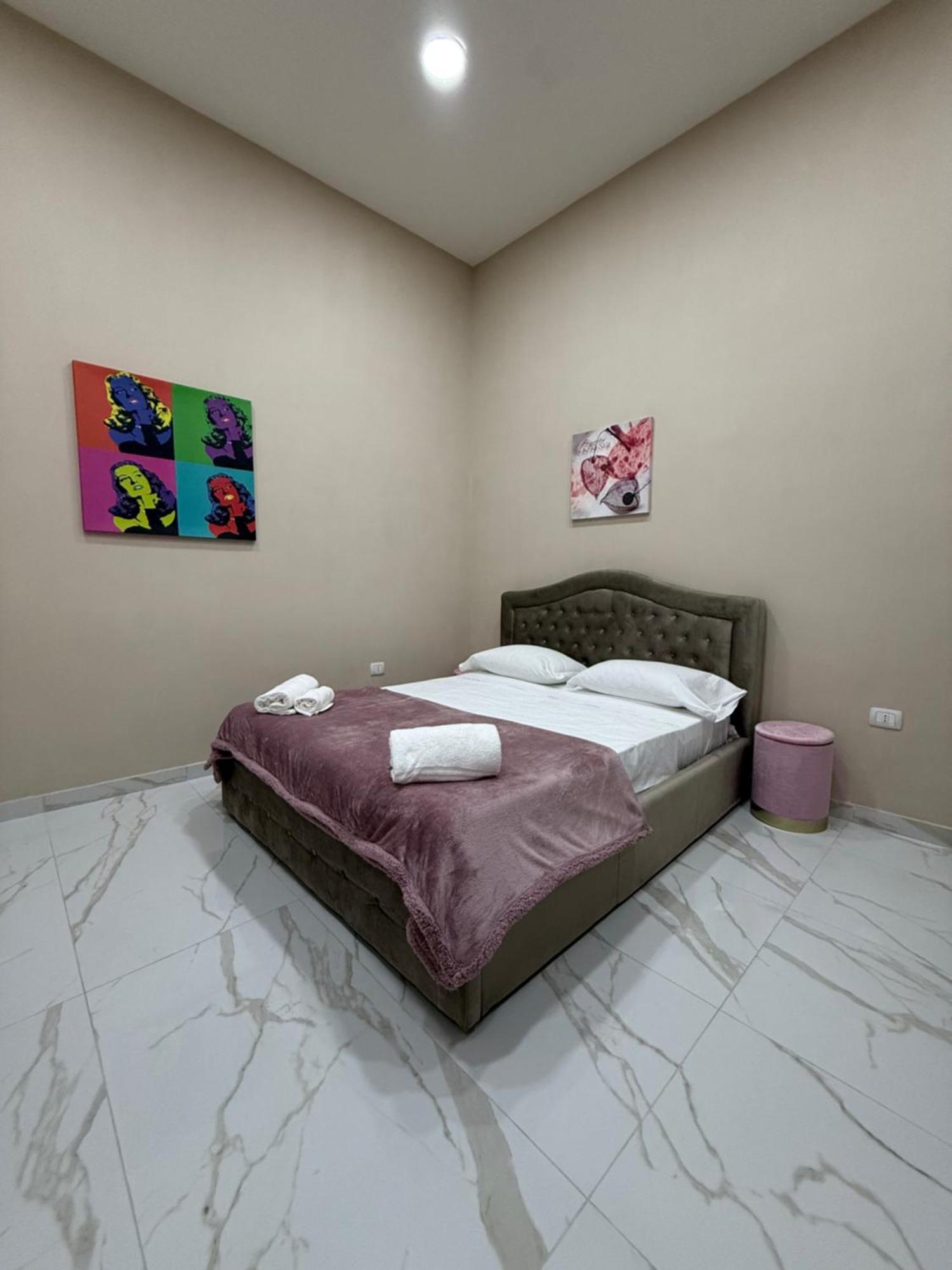 Apartament Valentino Caracciolo 105 Neapol Zewnętrze zdjęcie